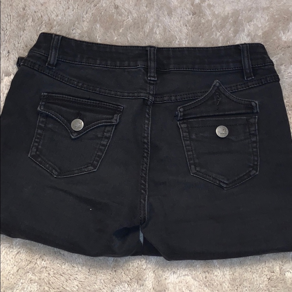 Black capris - Picture 3 of 4